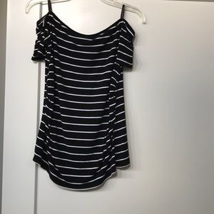WHITE HOUSE BLACK MARKET off shoulder striped top